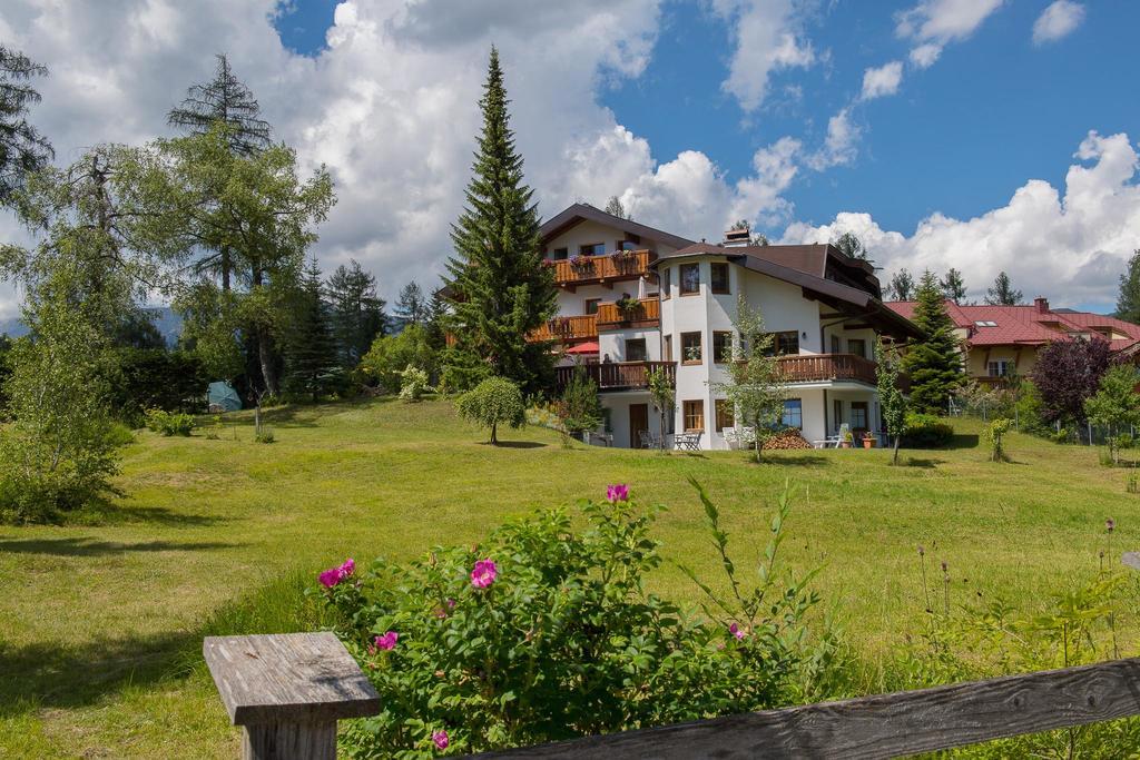 Landhaus Charlotte Am Geigenbuehel -Apartments Зеефелд в Тирол Екстериор снимка